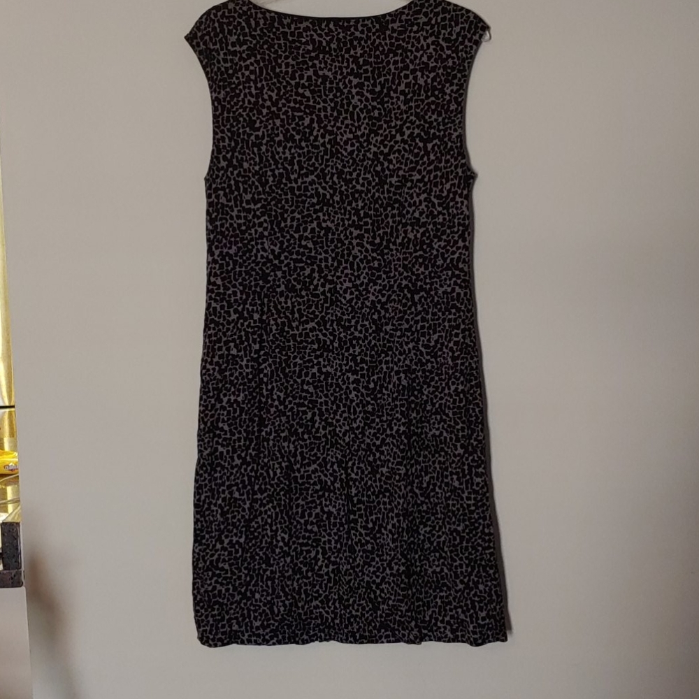 Dress - Picture 4 of 6